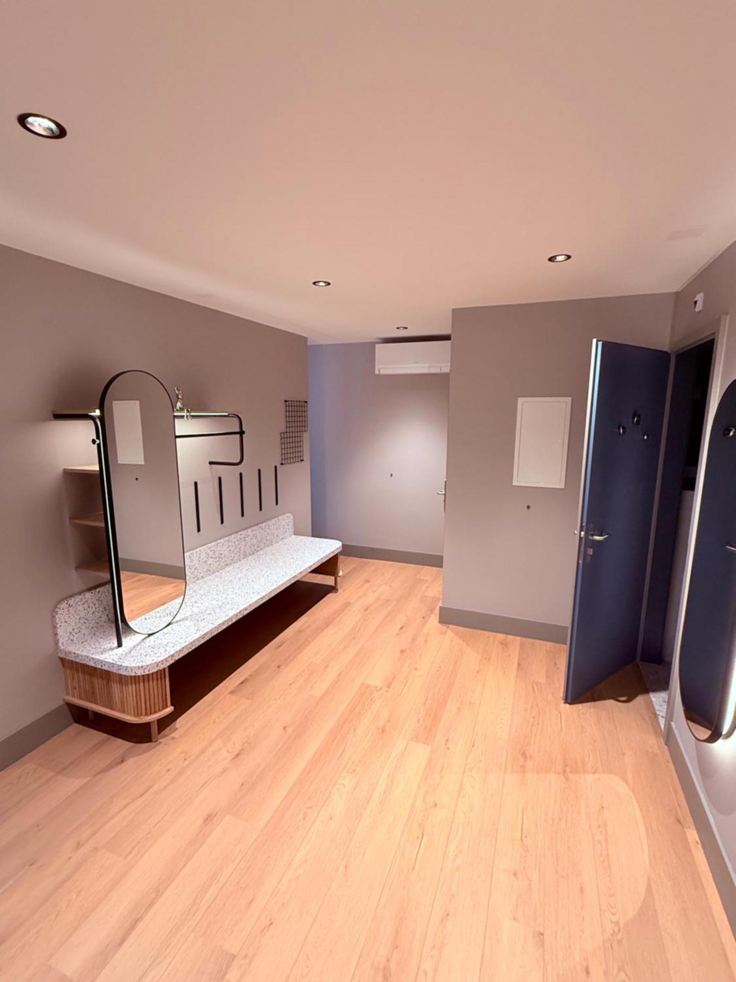 Hop Apartments & Suites Unterseen Bagian luar foto