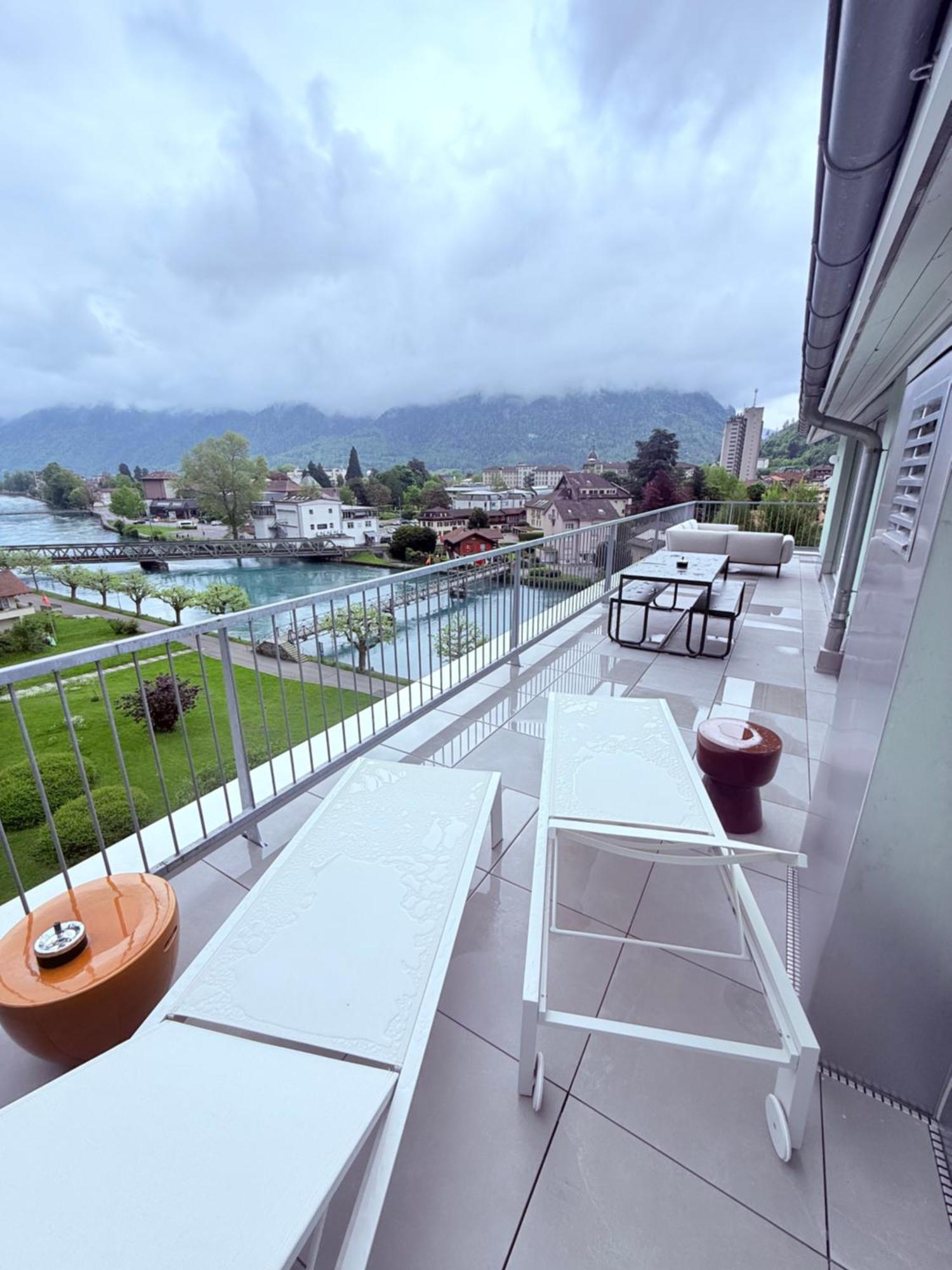 Hop Apartments & Suites Unterseen Bagian luar foto